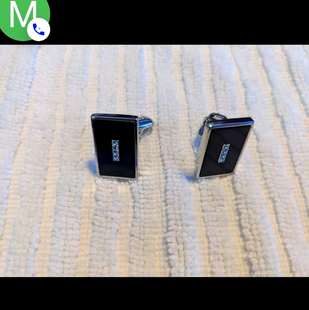 Cufflinks